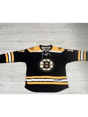 Reebok Men's Black & Yellow "17 Lucic" Polyester Jersey Size L $295